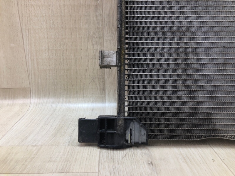 Радиатор кондиционера NISSAN VERSA B17 11-19 1.6 HR16DE