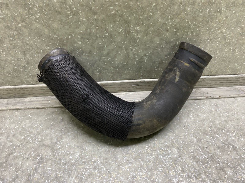 Патрубок системы охлаждения JOURNEY 08-20 3.5 EGF