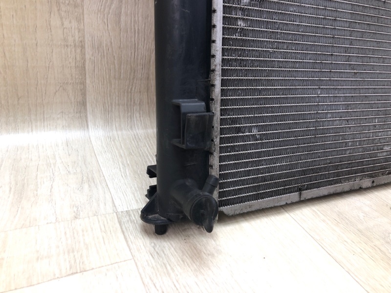 Радиатор основной NISSAN VERSA B17 11-19 1.6 HR16DE