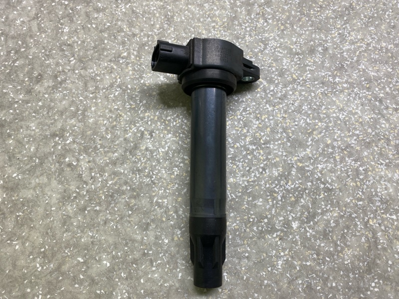 Катушка зажигания OUTLANDER XL 05-13 3.0 6B31 Катушка зажигания OUTLANDER XL 05-13 3.0 6B31