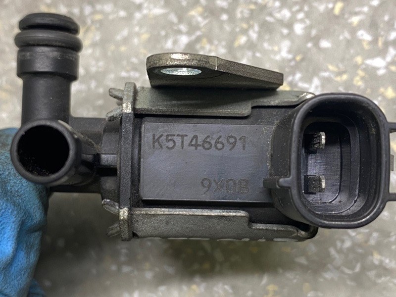 Клапан электромагнитный (вакуумный) OUTLANDER XL 05-13 3.0 6B31