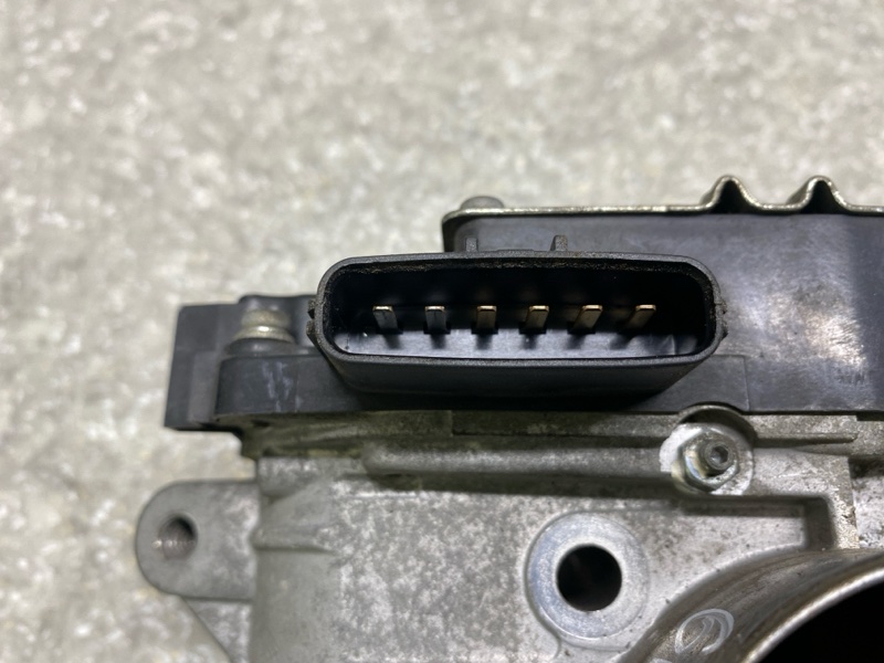 Дроссельная заслонка OUTLANDER XL 05-13 3.0 6B31 Дроссельная заслонка OUTLANDER XL 05-13 3.0 6B31