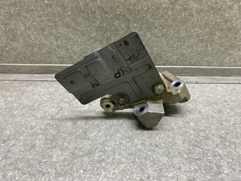 Кронштейн насоса ГУР OUTLANDER XL 05-13 3.0 6B31