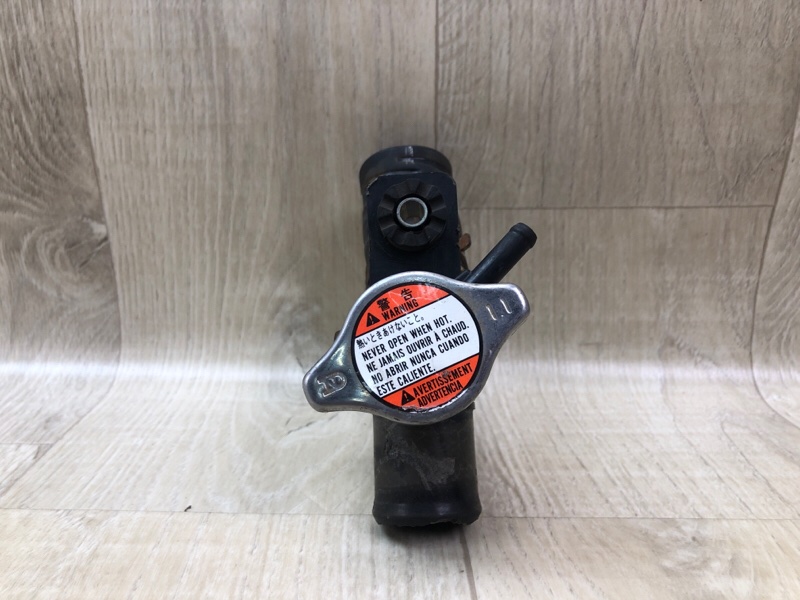 Горловина радиатора SUZUKI GRAND VITARA 05-15