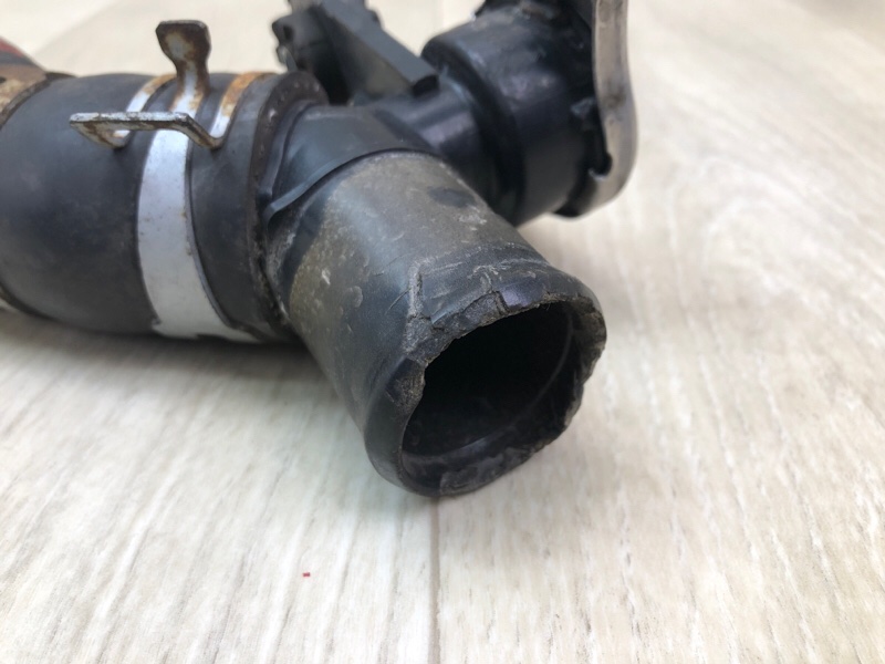 Горловина радиатора GRAND VITARA 05-15