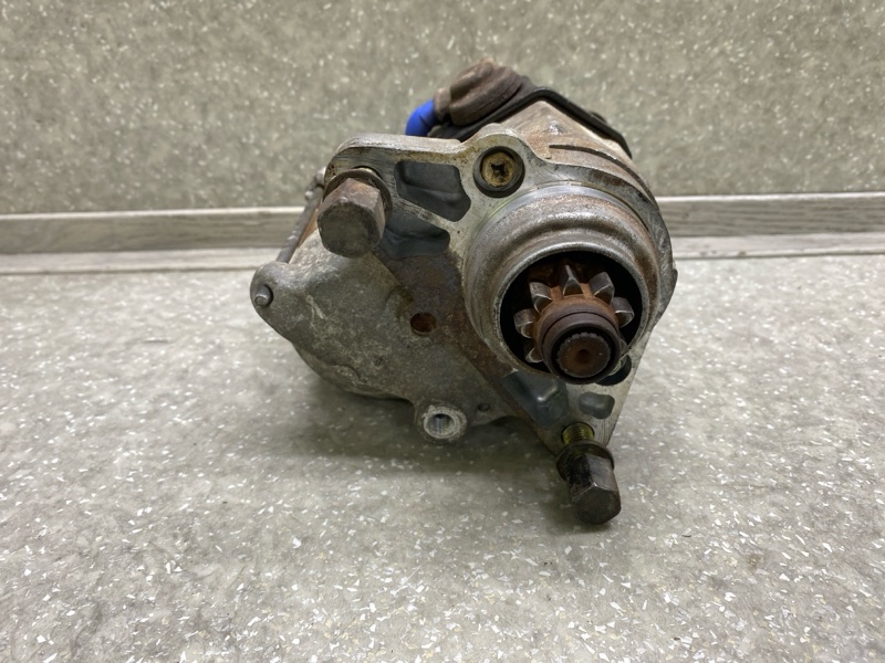 Стартер TUNDRA 99-06 2UZFE