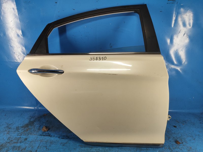 Дверь задняя правая HYUNDAI SONATA YF 10-14 2012 2.4 G4KK 77004-4R000 Б/У
