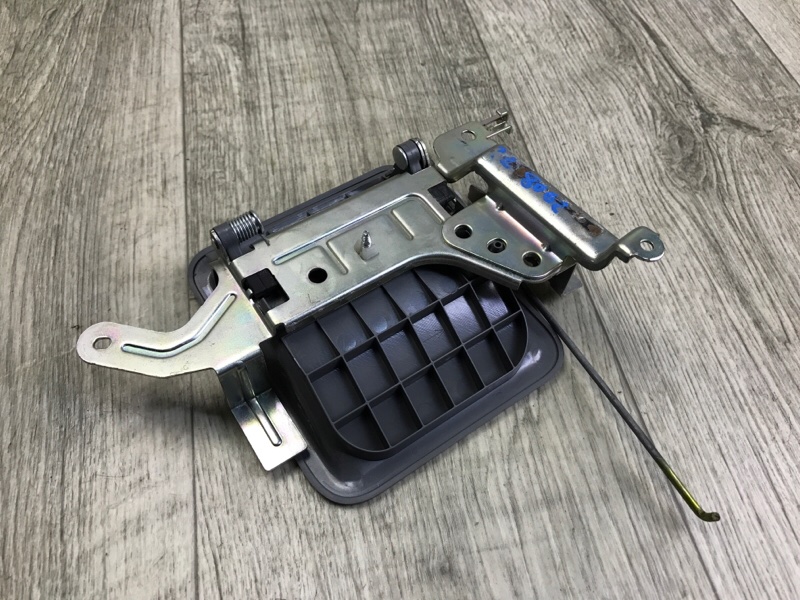 Ручка двери внутренняя задняя левая TACOMA 05-15 2015 4.0 1GRFE