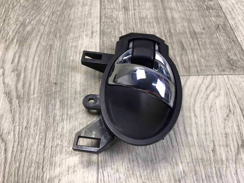 Ручка двери внутренняя задняя левая VERSA B17 11-19 2015 1.6 HR16DE