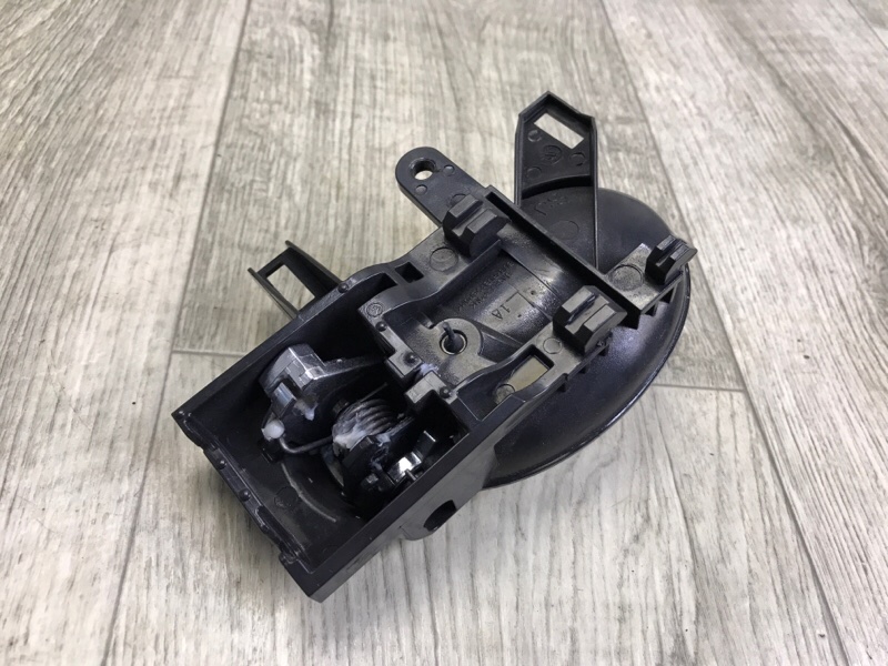 Ручка двери внутренняя задняя левая VERSA B17 11-19 2015 1.6 HR16DE