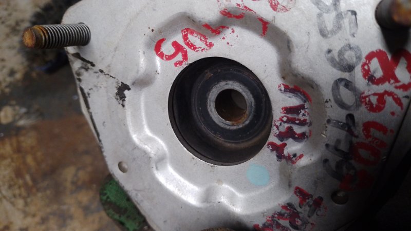 Опора амортизатора INFINITI M25/M37/M56/Q70/M35H 10-16 Седан 3.7 VQ37VHR Опора амортизатора INFINITI M25/M37/M56/Q70/M35H 10-16 Седан 3.7 VQ37VHR