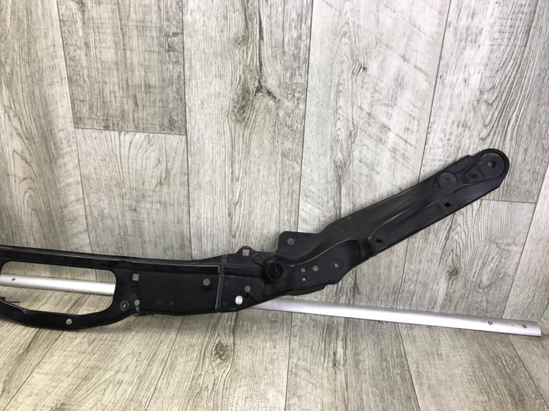 Панель передняя верхняя CX-30 19-