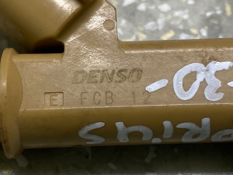 Форсунка топливная PRIUS - 30 09-17 1.8 2ZR-FXE