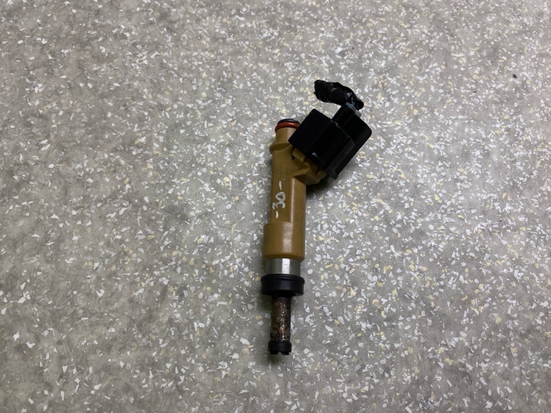 Форсунка топливная PRIUS - 30 09-17 1.8 2ZR-FXE