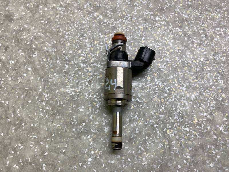 Форсунка топливная TLX 14-17 2015 2.4 K24W7 Форсунка топливная TLX 14-17 2015 2.4 K24W7