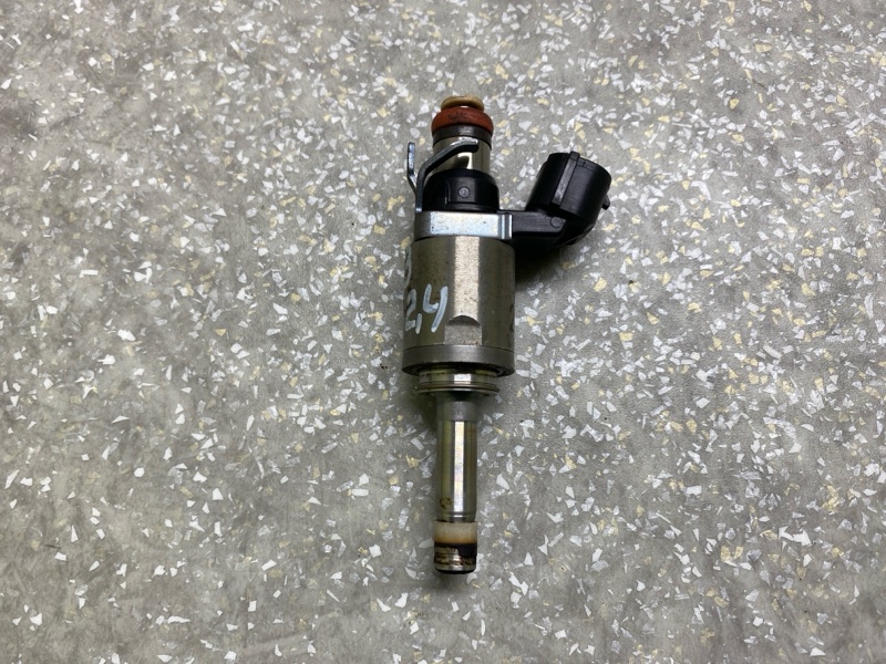 Форсунка топливная TLX 14-17 2015 2.4 K24W7 Форсунка топливная TLX 14-17 2015 2.4 K24W7