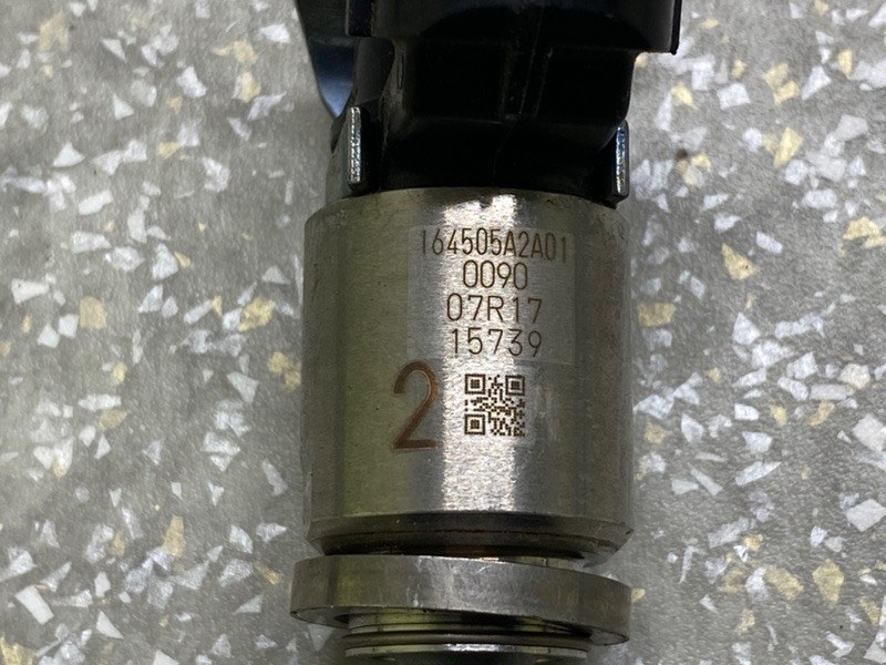 Форсунка топливная TLX 14-17 2015 2.4 K24W7 Форсунка топливная TLX 14-17 2015 2.4 K24W7