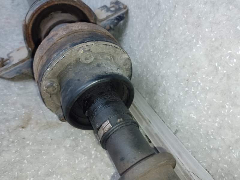 Карданный вал задний RX350/450 09-15