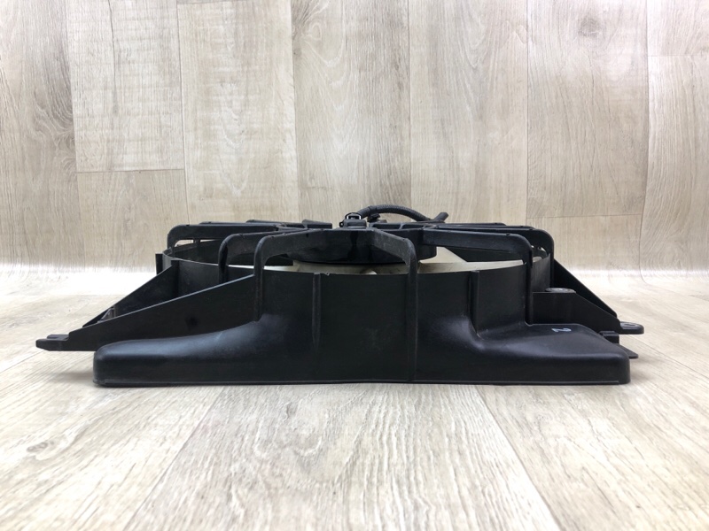 Диффузор вентилятора основного радиатора левый SUZUKI SX4 06-13 J20A