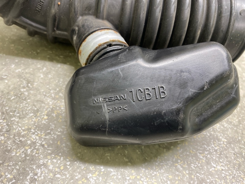 Патрубок воздушного фильтра левый INFINITI FX/QX70 S51 08-17 3.5 VQ35HR