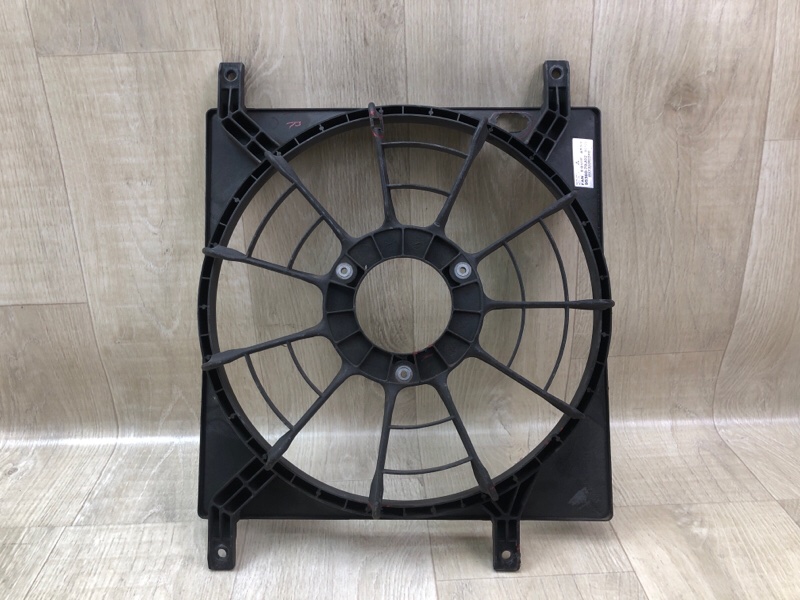 Диффузор вентилятора основного радиатора SUZUKI SX4 06-13 2009 J20A 95363-79J01 Б/У