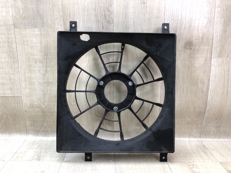 Диффузор вентилятора основного радиатора SX4 06-13 2009 J20A