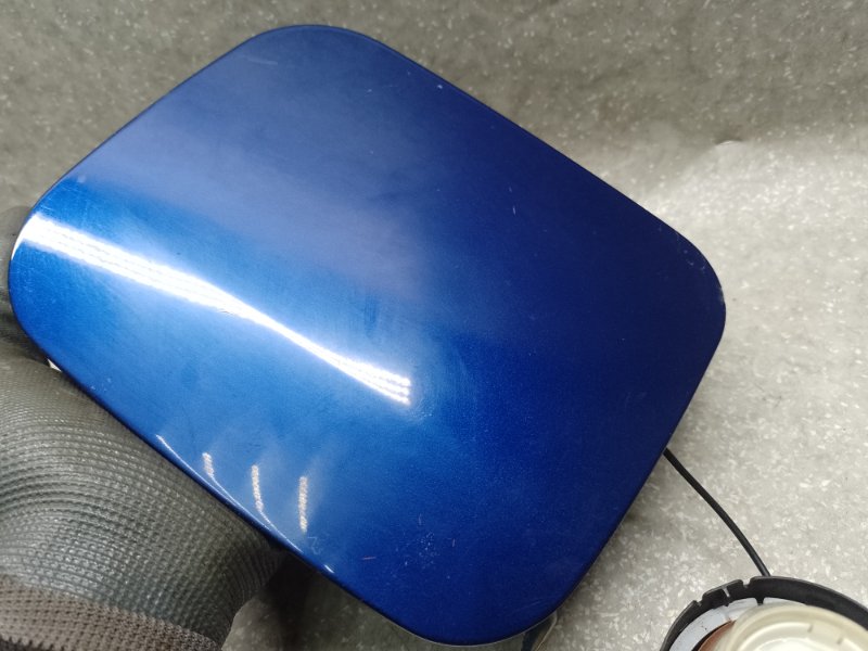 Лючок топливного бака TOYOTA CAMRY 40 06-11 2.4 2AZFXE