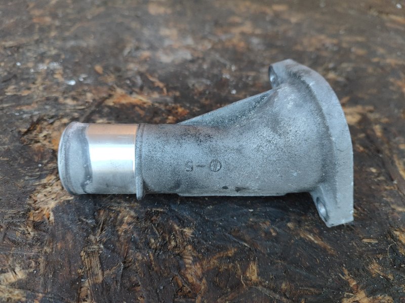 Корпус термостата LEXUS HS250H (ANF10) 09-12 2.4 2AZFXE