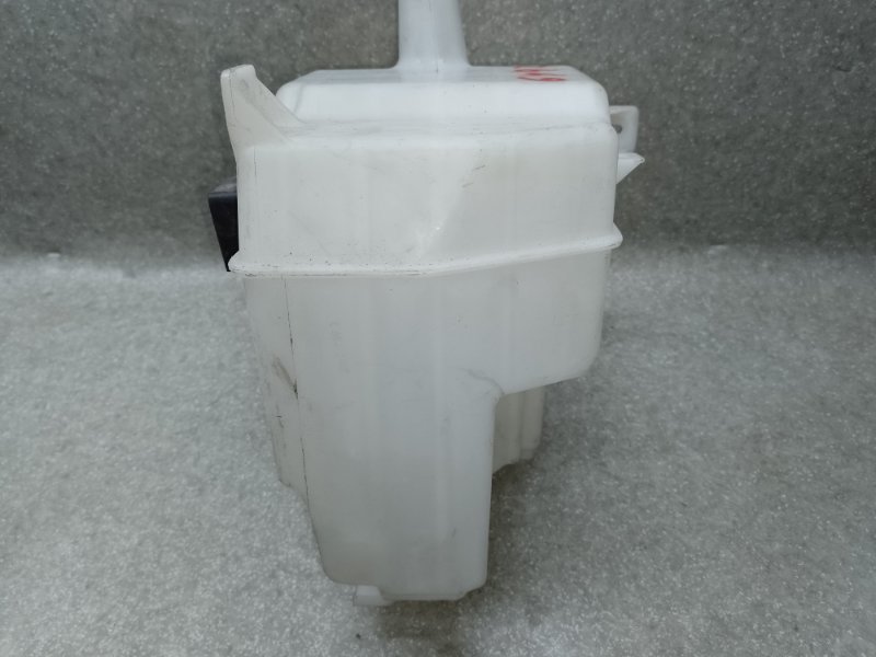 Бачок омывателя CAMRY 40 06-11 2009 2.4 2AZFXE