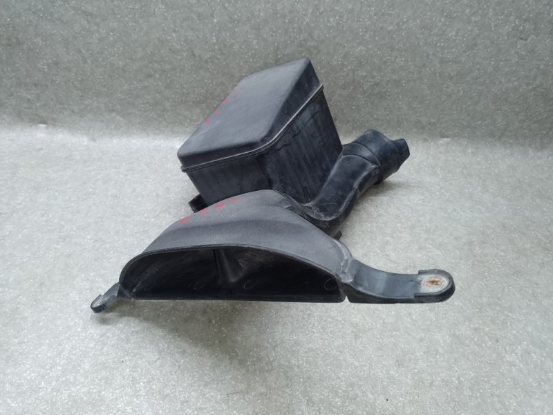 Запчасть воздухозаборник TOYOTA CAMRY 40 06-11 2009 2.4 2AZFXE 17750-28040 Б/У Воздухозаборник TOYOTA CAMRY 40 06-11 2009 2.4 2AZFXE 17750-28040 Б/У