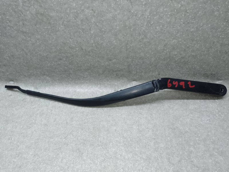 Поводок стеклоочистителя передний правый TOYOTA CAMRY 40 06-11 2009 2.4 2AZFXE 85211-06050 Б/У