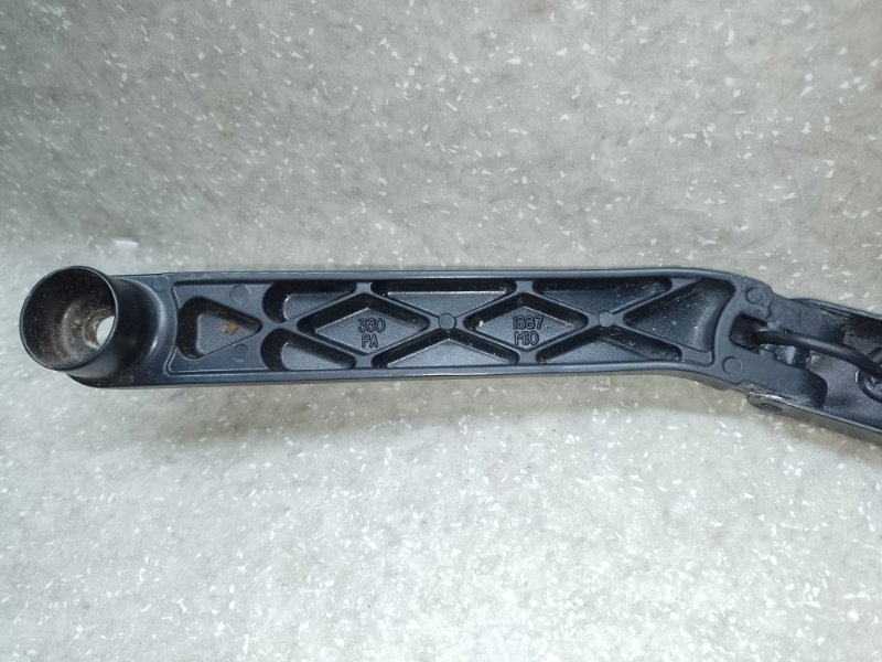 Поводок стеклоочистителя передний правый TOYOTA CAMRY 40 06-11 2.4 2AZFXE