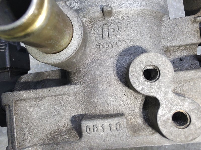 Дроссельная заслонка COROLLA 120 00-07 1.8 1ZZFE