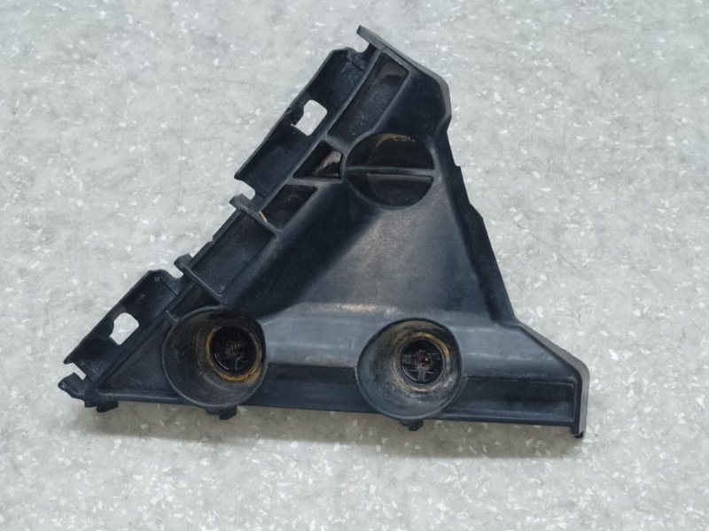 Кронштейн заднего бампера правый TOYOTA CAMRY 40 06-11 2009 2.4 2AZFXE 52575-06030 Б/У