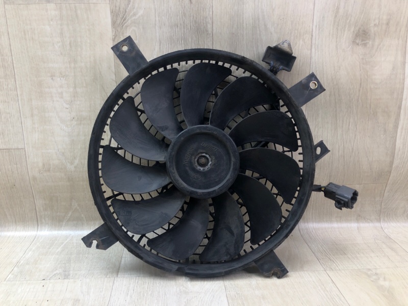 Вентилятор основного радиатора SUZUKI GRAND VITARA XL-7 01-06 2003 2.7 H27A 95560-54J00 Б/У