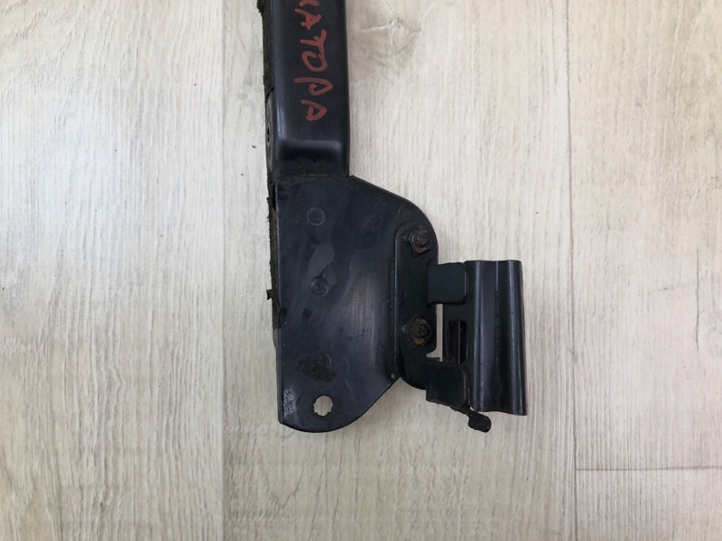 Кронштейн левый GRAND VITARA XL-7 01-06 2003 2.7 H27A