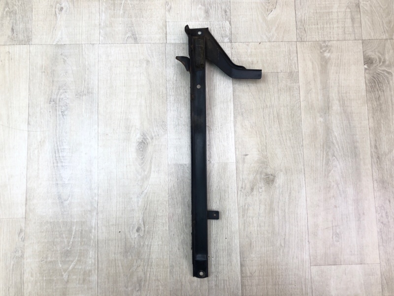 Кронштейн правый GRAND VITARA XL-7 01-06 2003 2.7 H27A