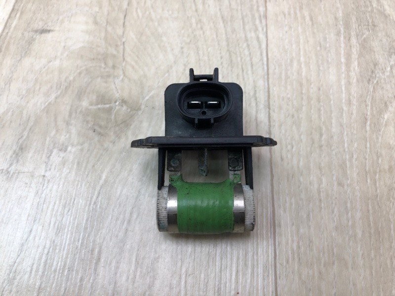 Резистор вентилятора радиатора VELOSTER 11-18 2013 1.6 G4FD