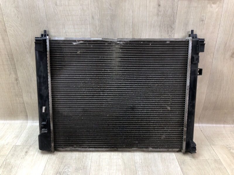 Радиатор основной NISSAN VERSA B17 11-19 2017 1.6 HR16DE 214603VB3A Б/У