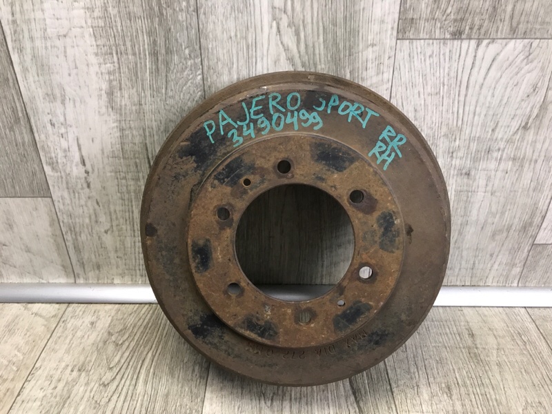 Запчасть тормозной барабан MITSUBISHI PAJERO SPORT 96-09 2001 Внедорожник 3.0 MB895470 Б/У Тормозной барабан MITSUBISHI PAJERO SPORT 96-09 2001 Внедорожник 3.0 MB895470 Б/У