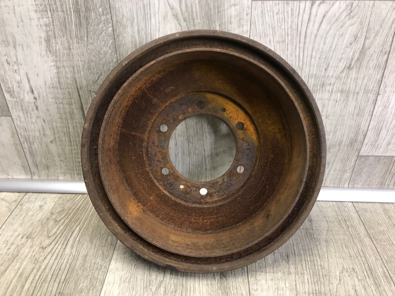 Тормозной барабан PAJERO SPORT 96-09 2001 Внедорожник 3.0 Тормозной барабан PAJERO SPORT 96-09 2001 Внедорожник 3.0