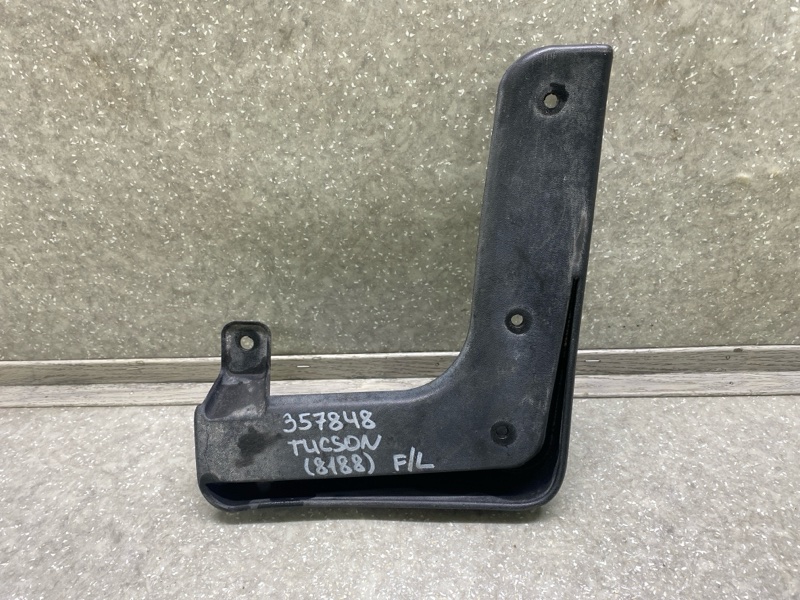 Брызговик передний левый HYUNDAI TUCSON TL 15-20 G4FJ 1.6