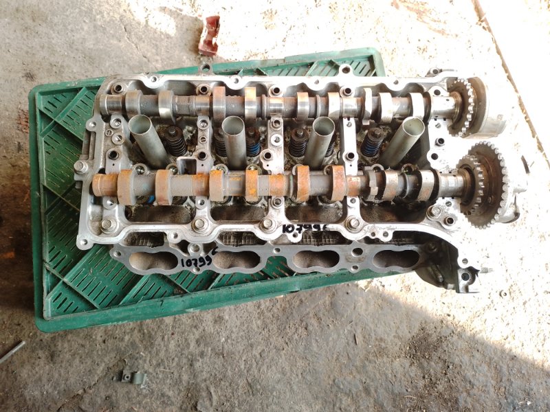 Головка блока цилиндров левая LEXUS LX570 07-15 11102-39175 Б/У