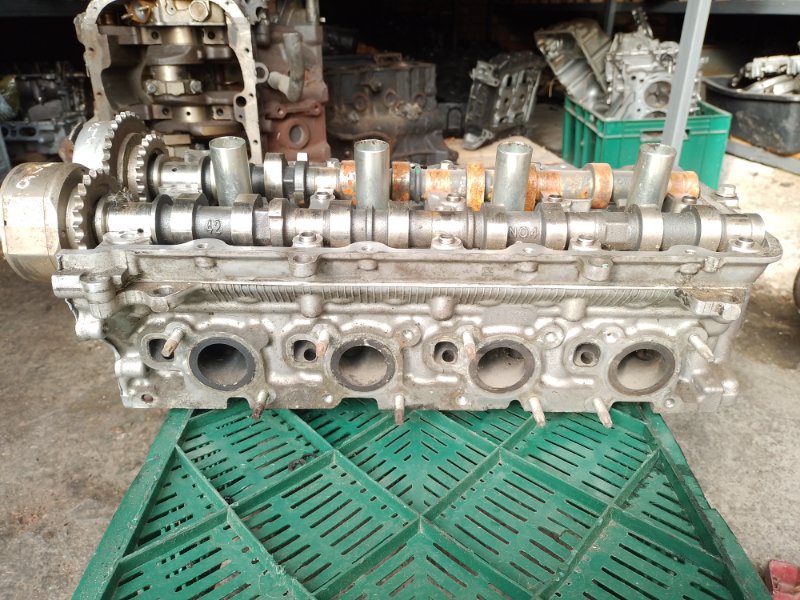 Головка блока цилиндров левая LX570 07-15