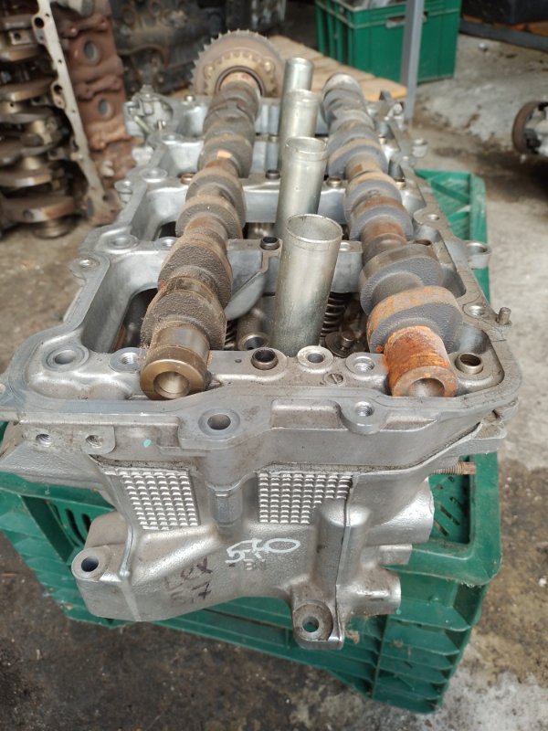 Головка блока цилиндров правая LX570 07-15