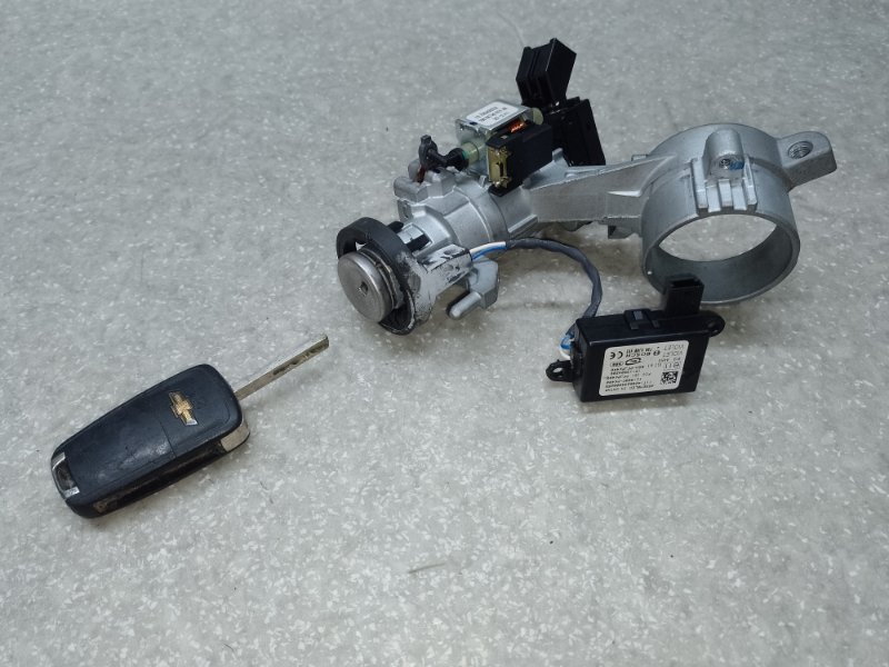 Замок зажигания CHEVROLET EQUINOX 09-17 2013 2.4 LEA 84165716 Б/У