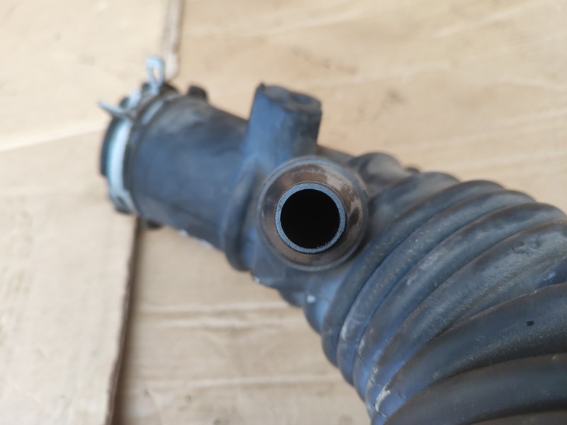 Патрубок впускной системы HS250H (ANF10) 09-12 2009 2.4 2AZFXE