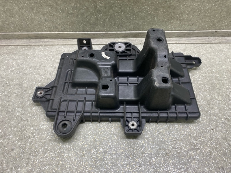 Полка аккумулятора TUCSON TL 15-20 2015 G4FJ 1.6