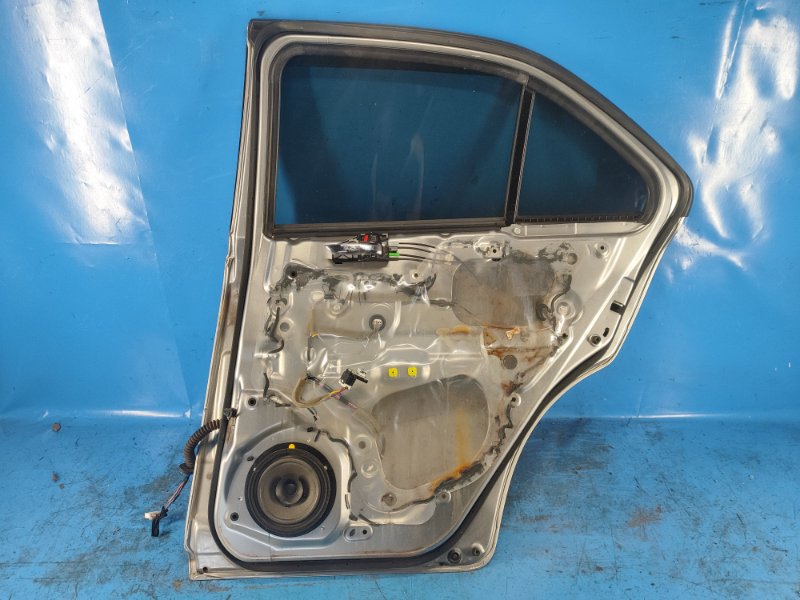 Дверь задняя правая KIZASHI 09-14 2011 J24B