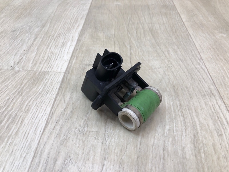 Резистор вентилятора радиатора HYUNDAI ACCENT RB 10- 2014 1.6 G4FD 253851M000 Б/У